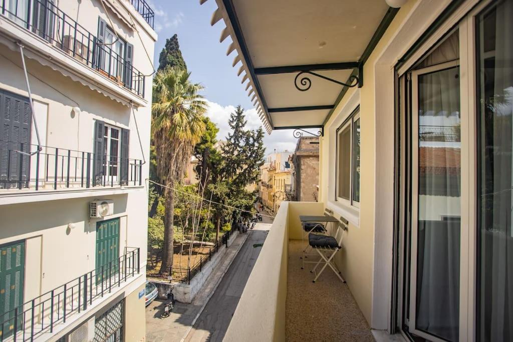 Plaka Vintage Apartment Афіни Екстер'єр фото